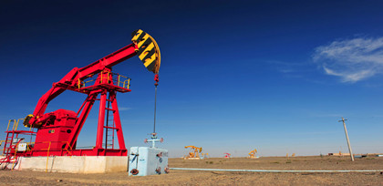 China's Nov oil products output rise on year, led by jet/kero gains